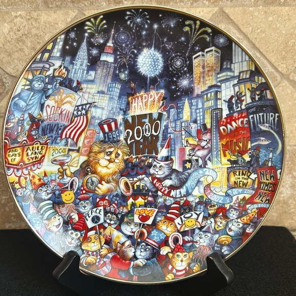 Franklin Mint Heirloom - Bill Bell Limited Edition “Ring in the Mew Millennium” - Picture 3 of 3